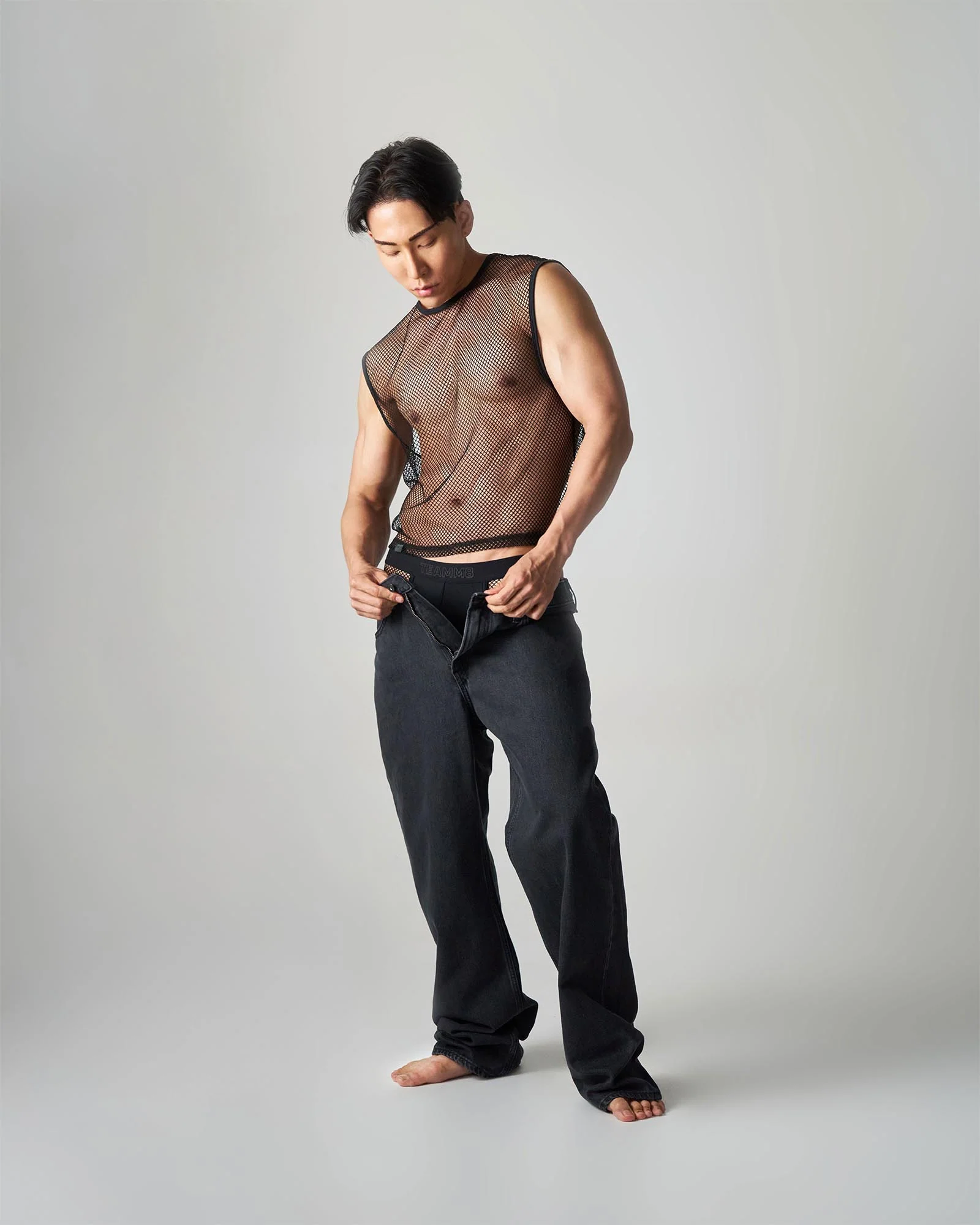 Edge Net Muscle Tank - Jet - Image 5